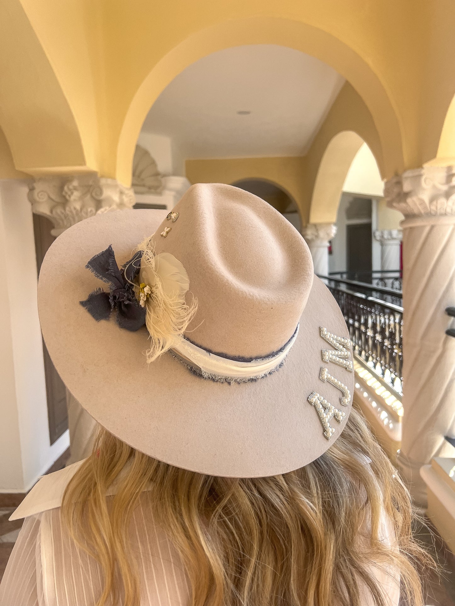 Bridal Charlie 1 Horse Felt Hat (Custom)